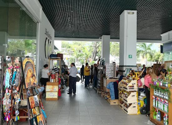 el-salvador/western-region/shop/plaza-futura