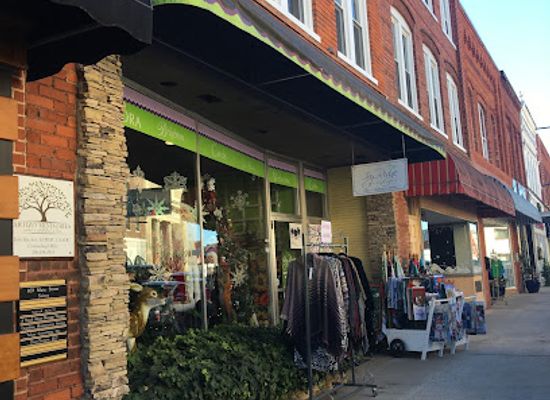 north-carolina/foothills/shop/ivy-ridge-traditions