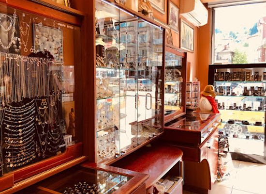 bulgaria/gabrovo/shop/magazin-art