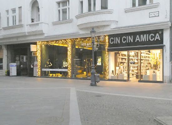 hungary/hajdusag/shop/heaven-women-s-luxury-store