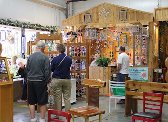 missouri/table-rock-lake/shop/branson-craft-mall