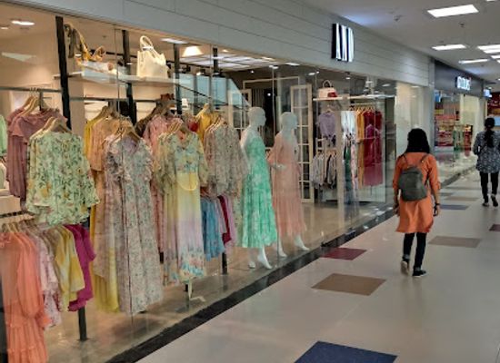 india/rajkot/shop/and-reliance-mall-rajkot