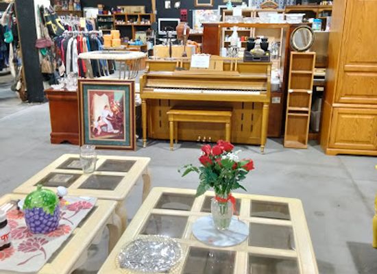 california/death-valley-national-park/shop/sonoma-thrift-store-pahrump