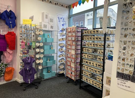 united-kingdom/blackpool/shop/paws-and-claws-gifts