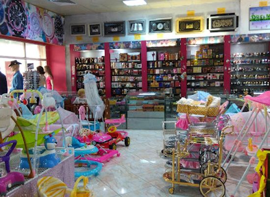 oman/sohar/shop/al-salam-gift-market