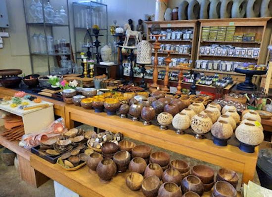 malaysia/langkawi-archipelago/shop/thelement-store-wholesale