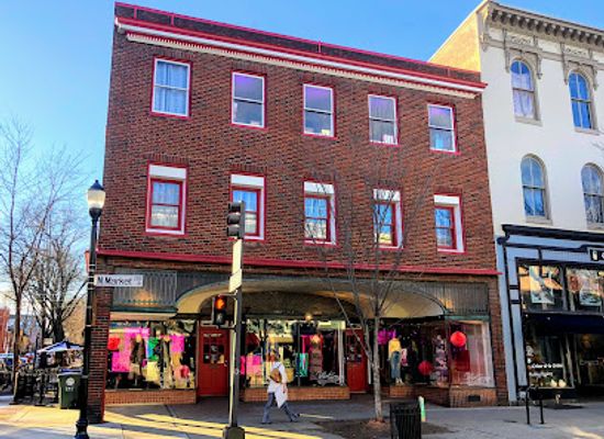 maryland/frederick/shop/velvet-lounge