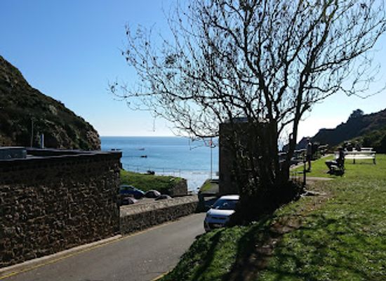 guernsey/fermain-bay/shop/petit-bot-tearooms