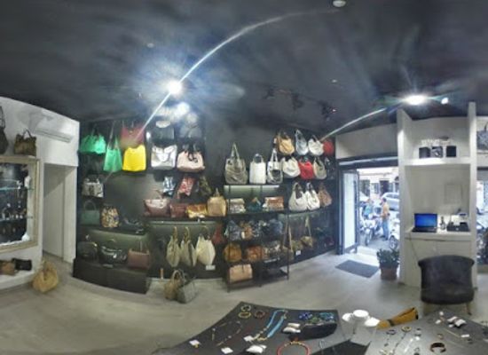 italy/rome/colosseo/shop/boutique-dei-serpenti-borse-e-bijoux-roma