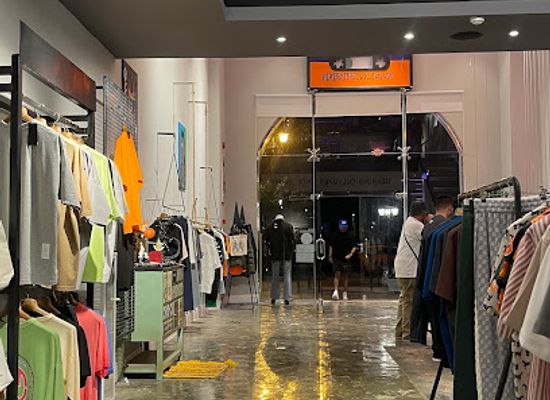 saudi-arabia/eastern-province/shop/90-s-store-k-town