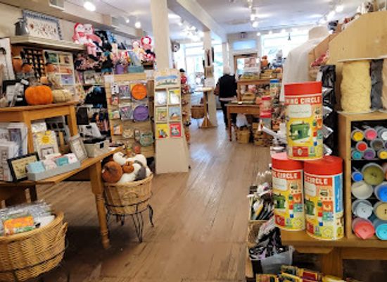 pennsylvania/dutch-country/shop/the-old-country-store