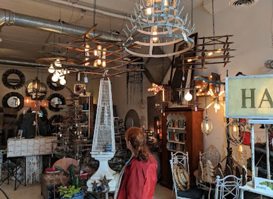 north-carolina/asheville-area/shop/splurge