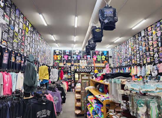 wisconsin/wisconsin-dells/shop/unique
