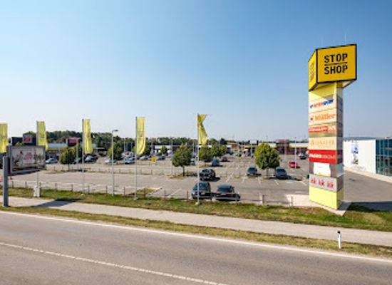 austria/eisenstadt/shop/stop-shop