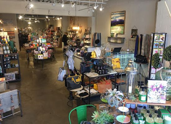 minnesota/minneapolis/downtown-minneapolis/shop/14-hill-gift-shop
