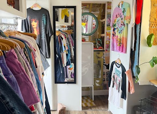 colorado/denver/five-points/shop/old-school-cool-vintage-shop