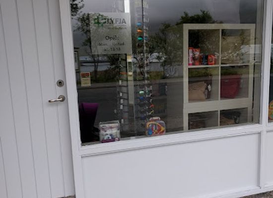iceland/seydisfjordur/shop/lyfja-seyoisfiroi