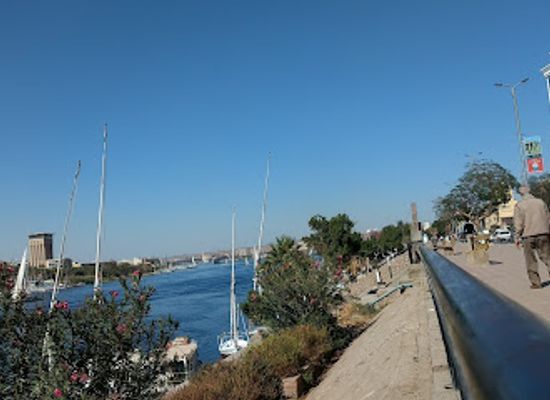 egypt/aswan/elephantine-island/shop/egypt-duty-free-shops