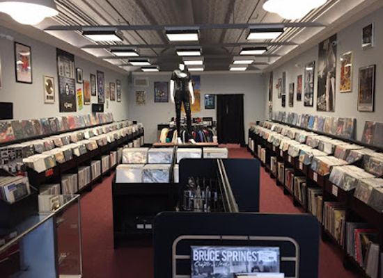 massachusetts/worcester/shop/joe-s-albums