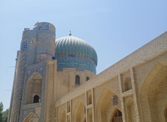 afghanistan/balkh/shop/bagh-e-umomi