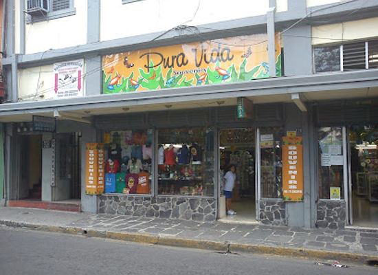 costa-rica/caribbean-coast/shop/pura-vida-souvenirs
