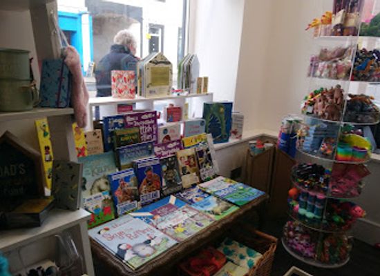 united-kingdom/peeblesshire/shop/the-hub-on-the-high-street