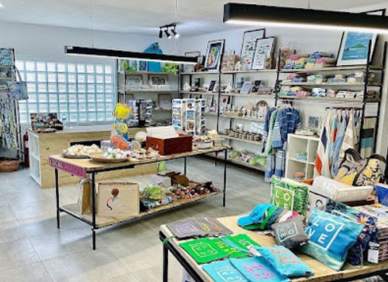 seychelles/fregate-island/shop/koral-souvenir-boutique