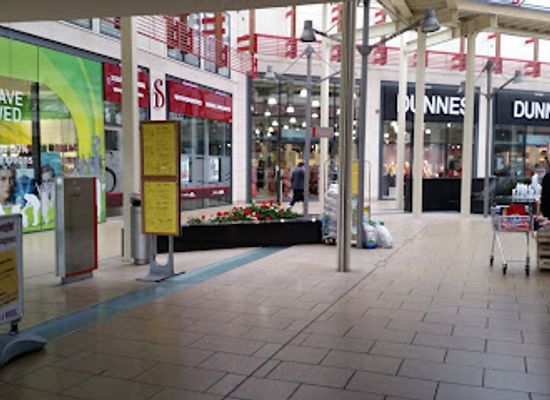 ireland/drogheda/shop/southgate-shopping-centre