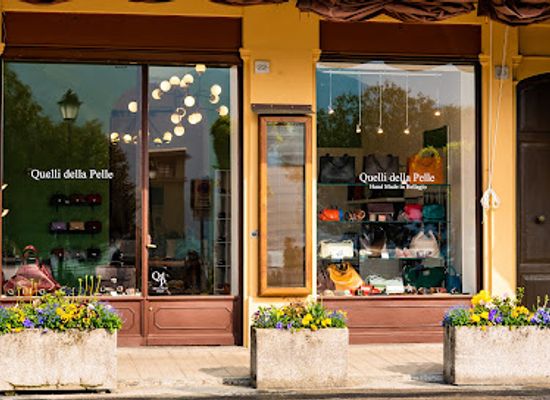 italy/lake-como/shop/quelli-della-pelle