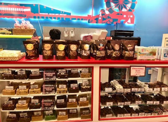 florida/daytona-beach/shop/zeno-s-gifts