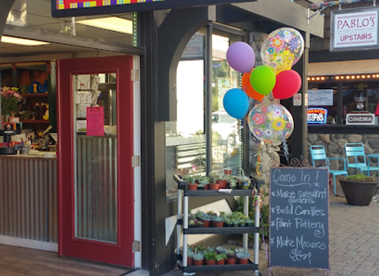 california/lake-tahoe/shop/the-hot-spot-tahoe-pottery-painting-candle-making-more