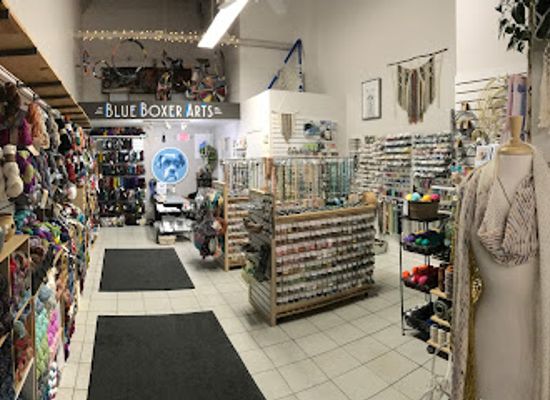 wisconsin/eau-claire/shop/tangled-up-in-hue
