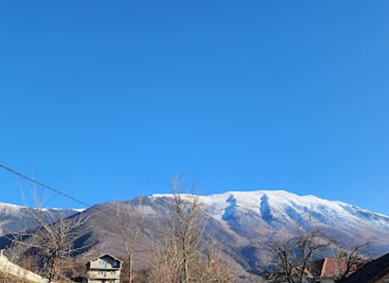kosovo/sharri-mountains/shop/the-village-shopping-fun
