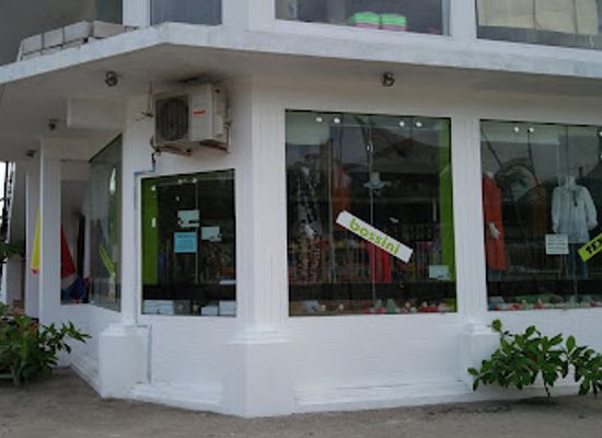 maldives/thaa-atoll/shop/faza-shopping-complex