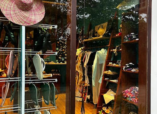 maldives/baa-atoll/shop/aveyla-shop