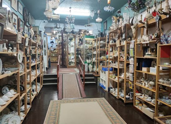 united-kingdom/scottish-highlands/shop/lothlorien-antique-collectables-emporium