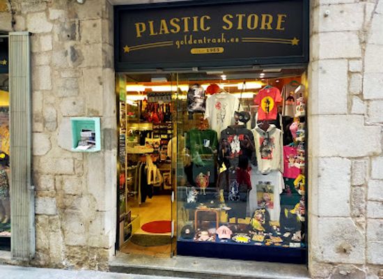spain/girona/shop/plastic-store