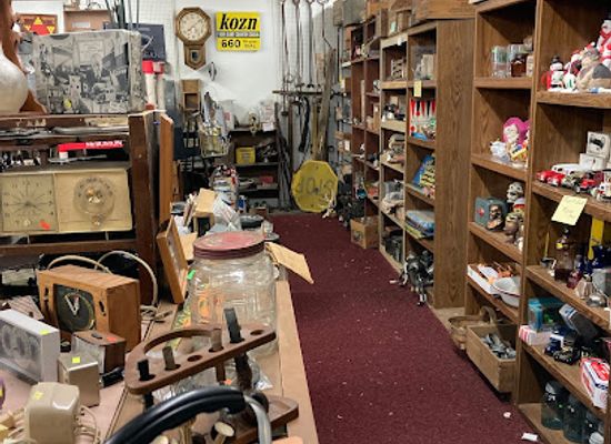 south-dakota/missouri-river-valley/shop/old-west-trading-post