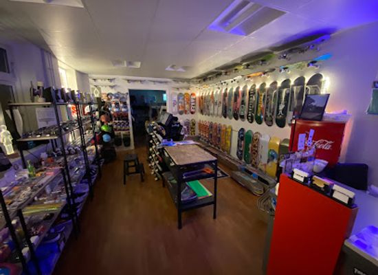 denmark/kolding/shop/kims-kiosk-skateshop-koldings-skatebutik