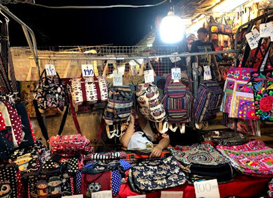 thailand/chiang-rai/shop/boots-chiangrai-night-bazaar