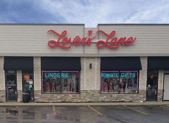 illinois/oak-lawn/shop/lover-s-lane