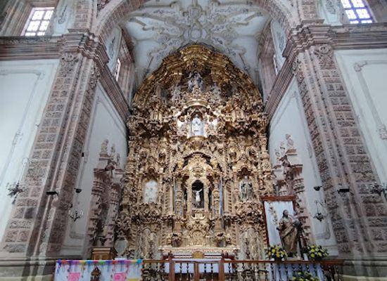 mexico/guanajuato/valenciana/shop/cuarzos-y-rocas-minerales-ferrocarril