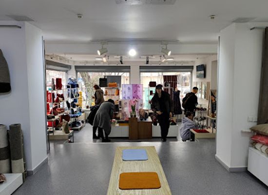 kyrgyzstan/bishkek/shop/tumar-art-salon-kyrgyz-souvenirs-gifts
