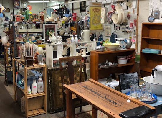 wisconsin/wausau/shop/river-district-antique-mall