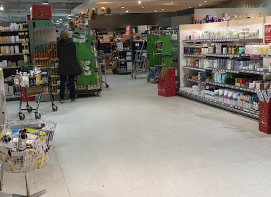 guernsey/herm/shop/waitrose-partners