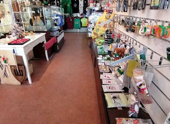 lithuania/kaunas/shop/kaunas-souvenirs-shop-gift-shop