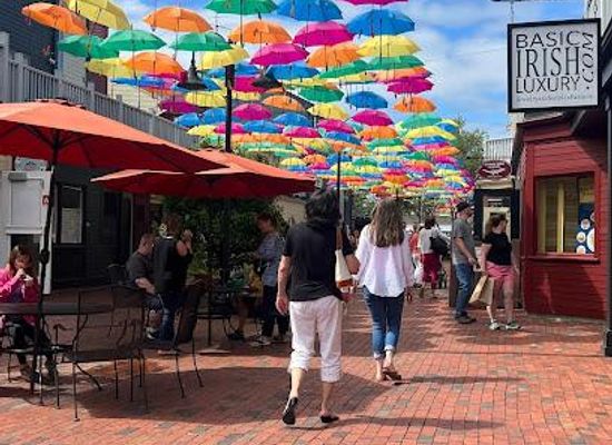 massachusetts/south-coast/shop/brick-marketplace