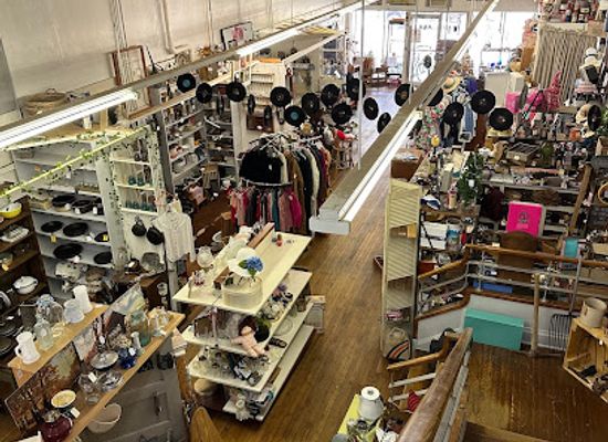 north-dakota/badlands/shop/mnm-mercantile
