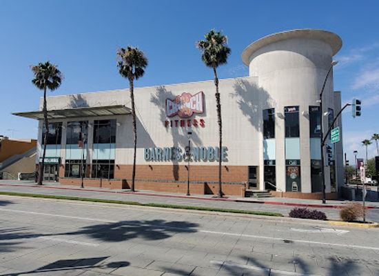 california/burbank/shop/barnes-noble