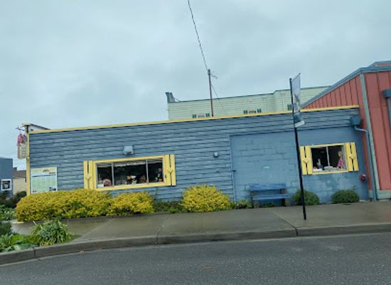 washington/whidbey-island/shop/good-cheer-langley-thrift-store